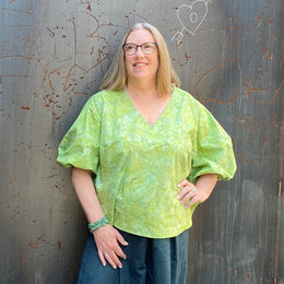 Vista Top Women's Curved Fit PDF sewing pattern from Twig + Tale