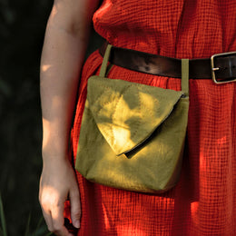 Leaf Hip Pouch digital sewing pattern from Twig and Tale