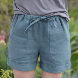 Coastal Cuffed Shorts Women/Curved Fit PDF sewing pattern from Twig + Tale