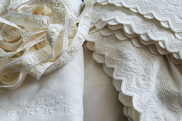 Time Travelling with Twig + Tale Part 2 - A historically-inspired outfit in progress