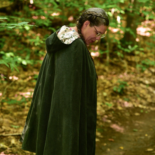 Overland Cloak Sewing Pattern - Adult – Twig + Tale