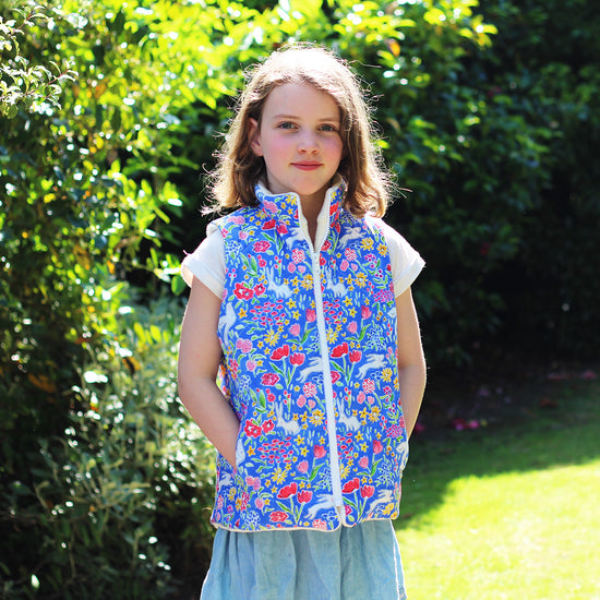 Girls - Outerwear trailblazer vest pdf digital sewing pattern by twig and tale